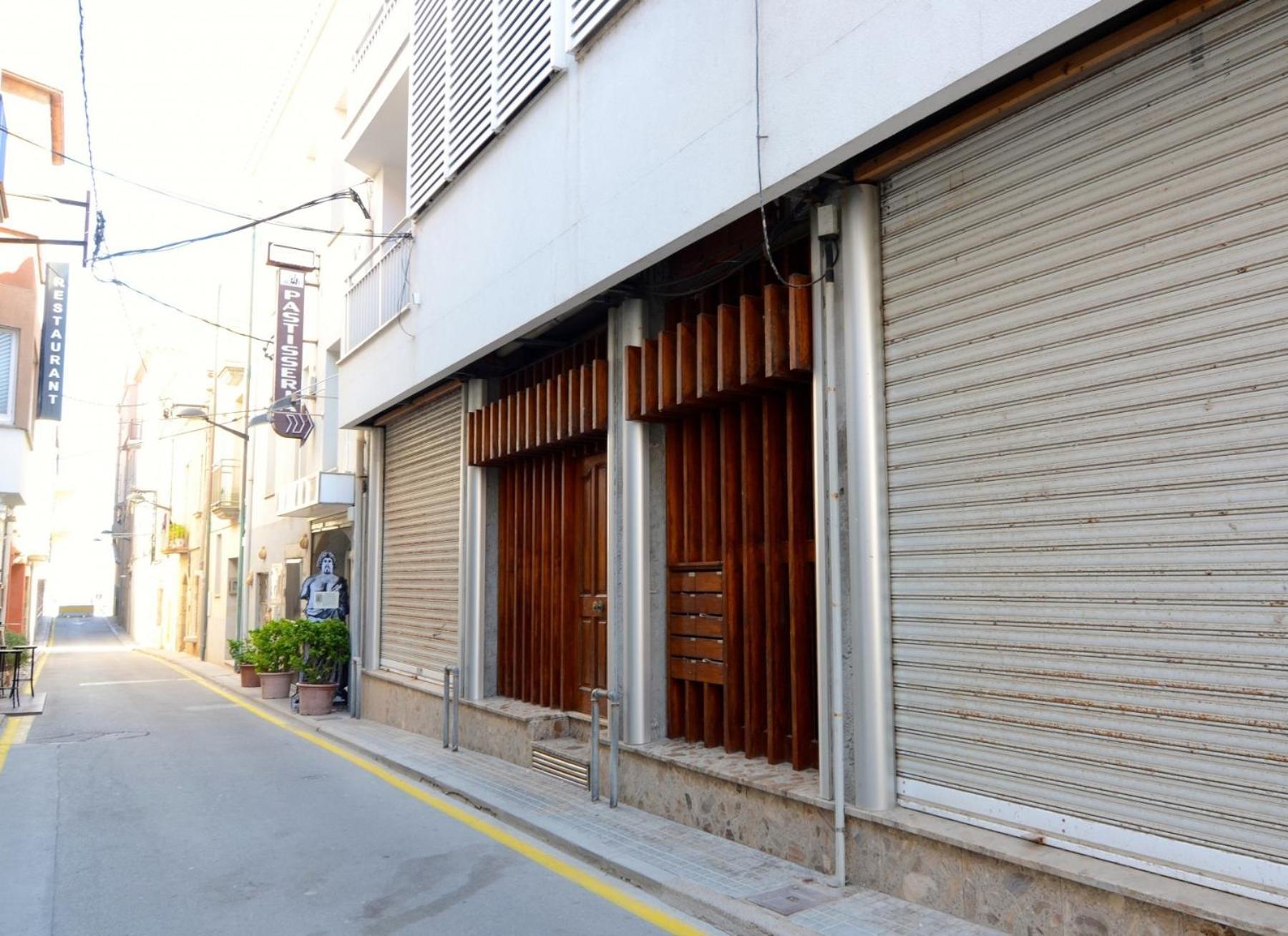 Puig Sureda - Apartamentos L' Escala Ngoại thất bức ảnh